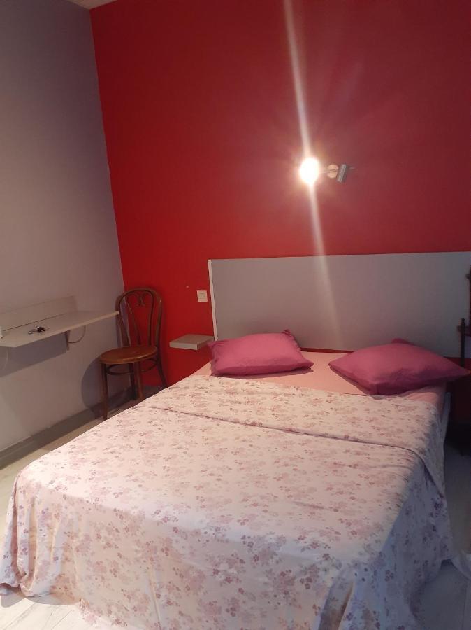 Hotel Le Fecamps Bolbec Zewnętrze zdjęcie