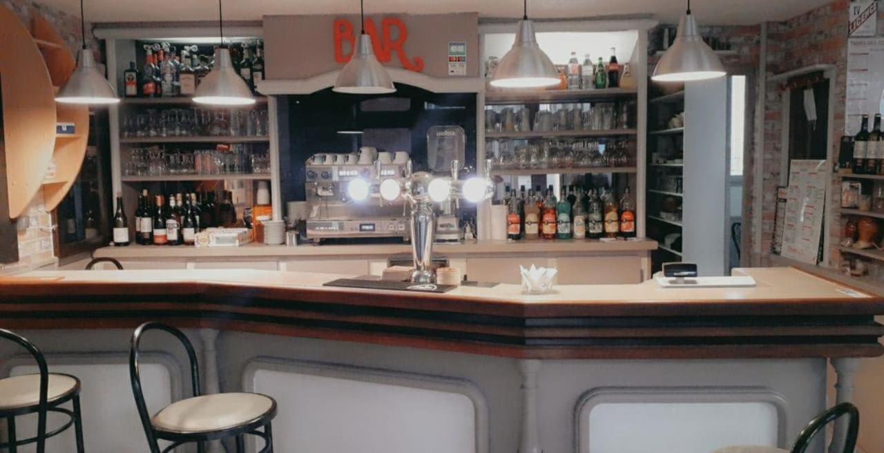 Hotel Le Fecamps Bolbec Zewnętrze zdjęcie
