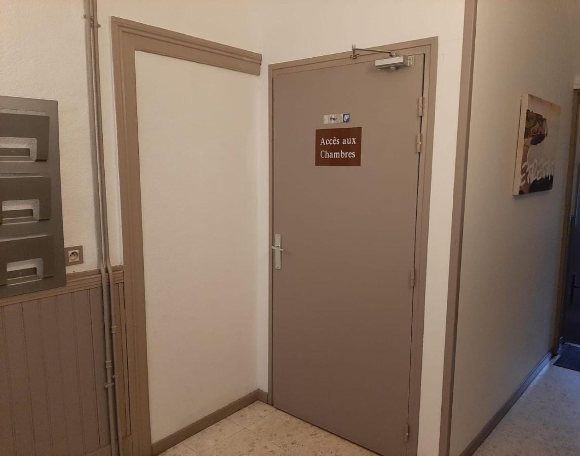 Hotel Le Fecamps Bolbec Zewnętrze zdjęcie