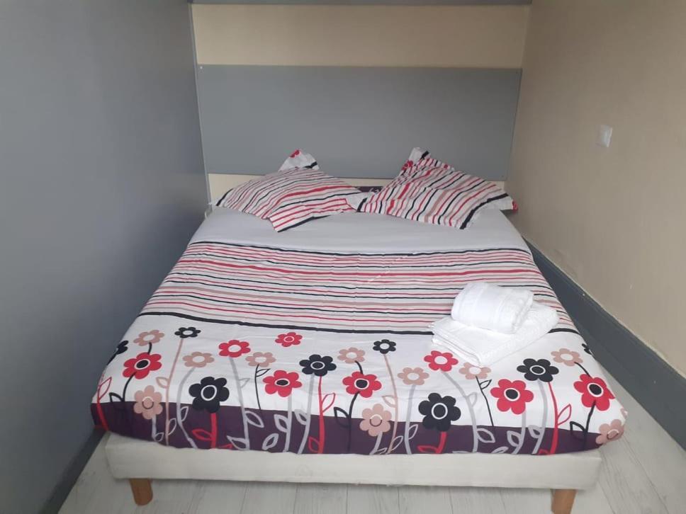Hotel Le Fecamps Bolbec Zewnętrze zdjęcie