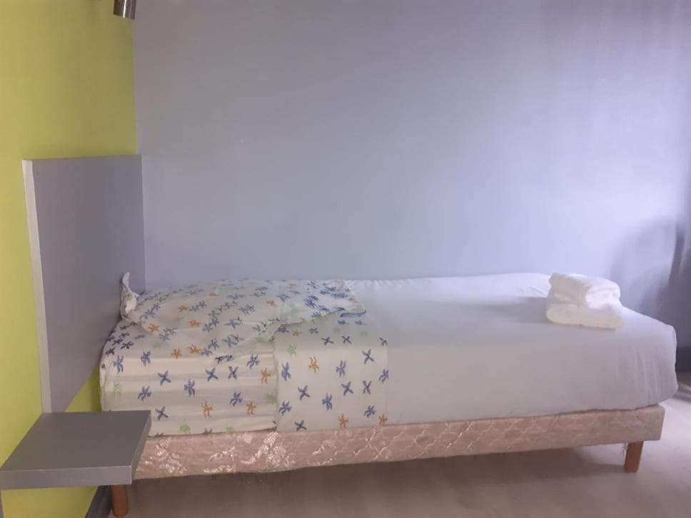 Hotel Le Fecamps Bolbec Zewnętrze zdjęcie